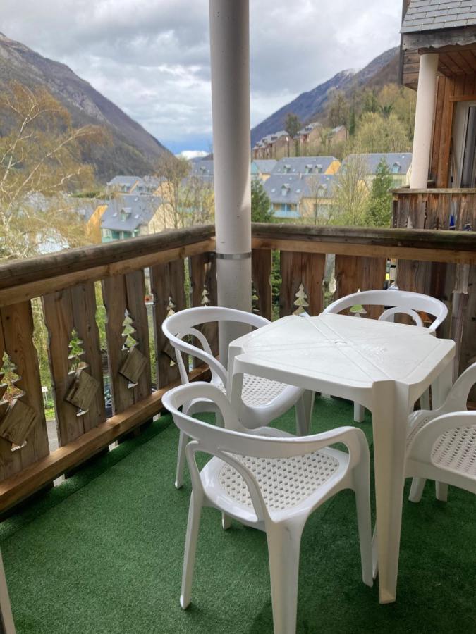 Appartement 4/6 Pers 38M2, Vue Montagne, Piscine Chauffee, 500M Centre Ville Cauterets Exteriér fotografie